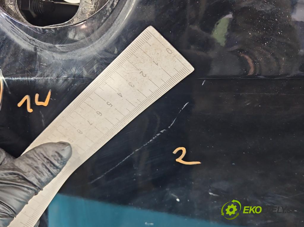 Ford B-Max 1.0 T 101 HP manual 74 kW 998 cm3 5- dvere predné ľavé (Kľučka dverí ostatné)