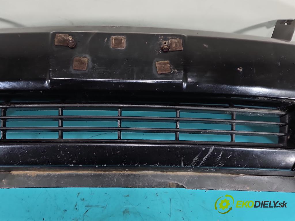 Kia Carnival II 2005-2014 2.9 crdi 185 HP manual 136 kW 2902 cm3 5- nárazník predné  (Kľučka dverí ostatné)