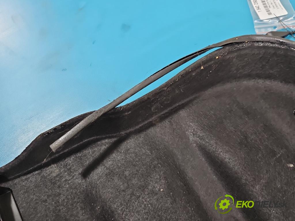 Citroen DS4 11-15 2.0 hdi 163 HP manual 120 kW 1997 cm3 5- zadná  (Pláto kufra)