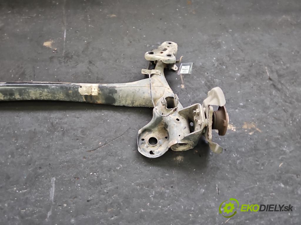 Peugeot 2008 II 2019- 1.2 12V 131 hp automatic 96 kW 1199 cm3 5- zadní výztuha  (Zadní výztuha)