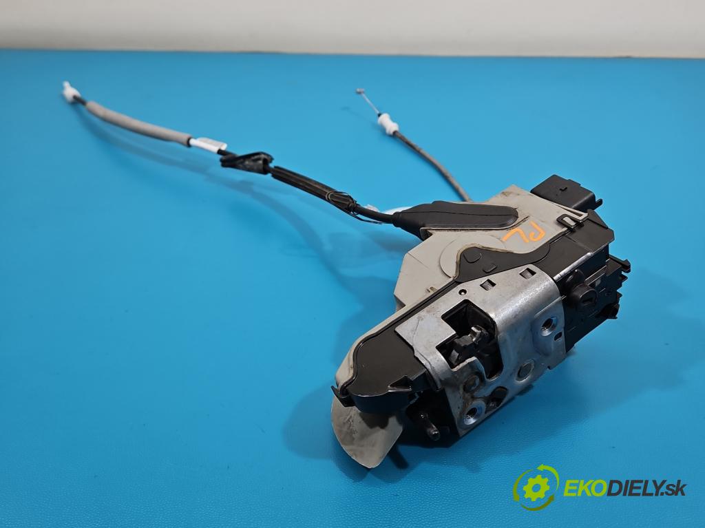 Citroen DS4 11-15 2.0 hdi 163 HP manual 120 kW 1997 cm3 5- zámok predné ľavý 