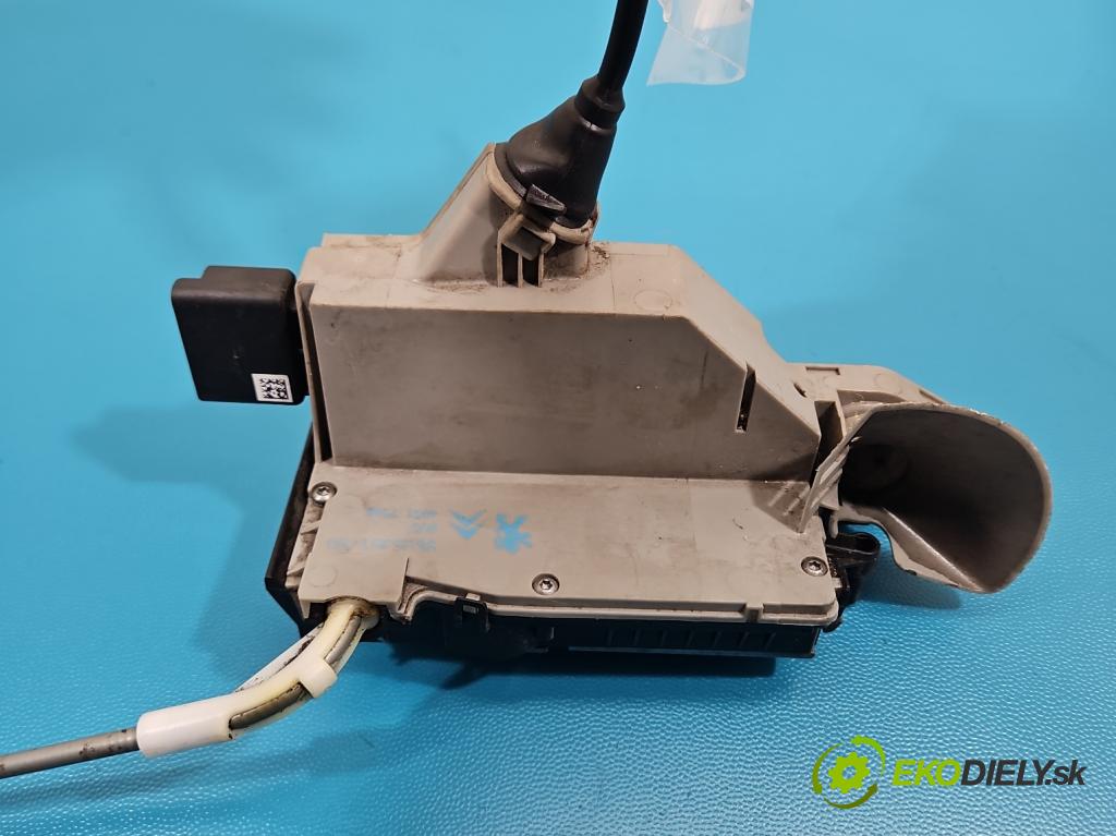 Citroen DS4 11-15 2.0 hdi 163 HP manual 120 kW 1997 cm3 5- zámok predné ľavý