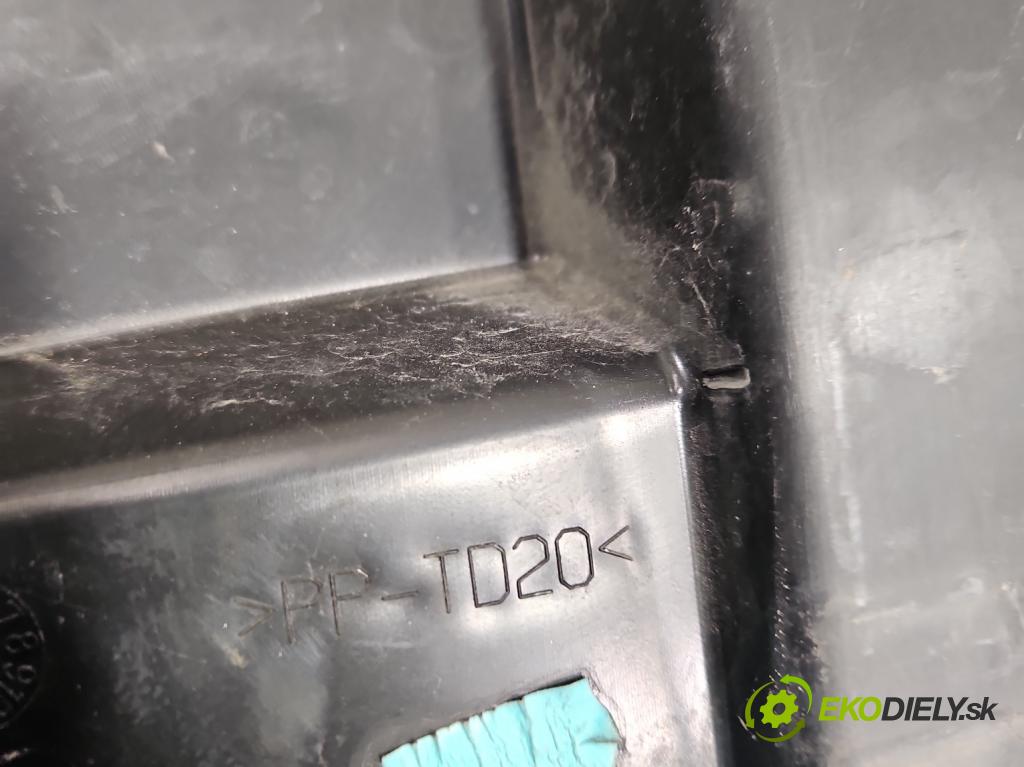 Peugeot 2008 II 2019- 1.2 12V 131 HP automatic 96 kW 1199 cm3 5- torpédo 9820794480 (Torpédo (plast pod čelným sklom))