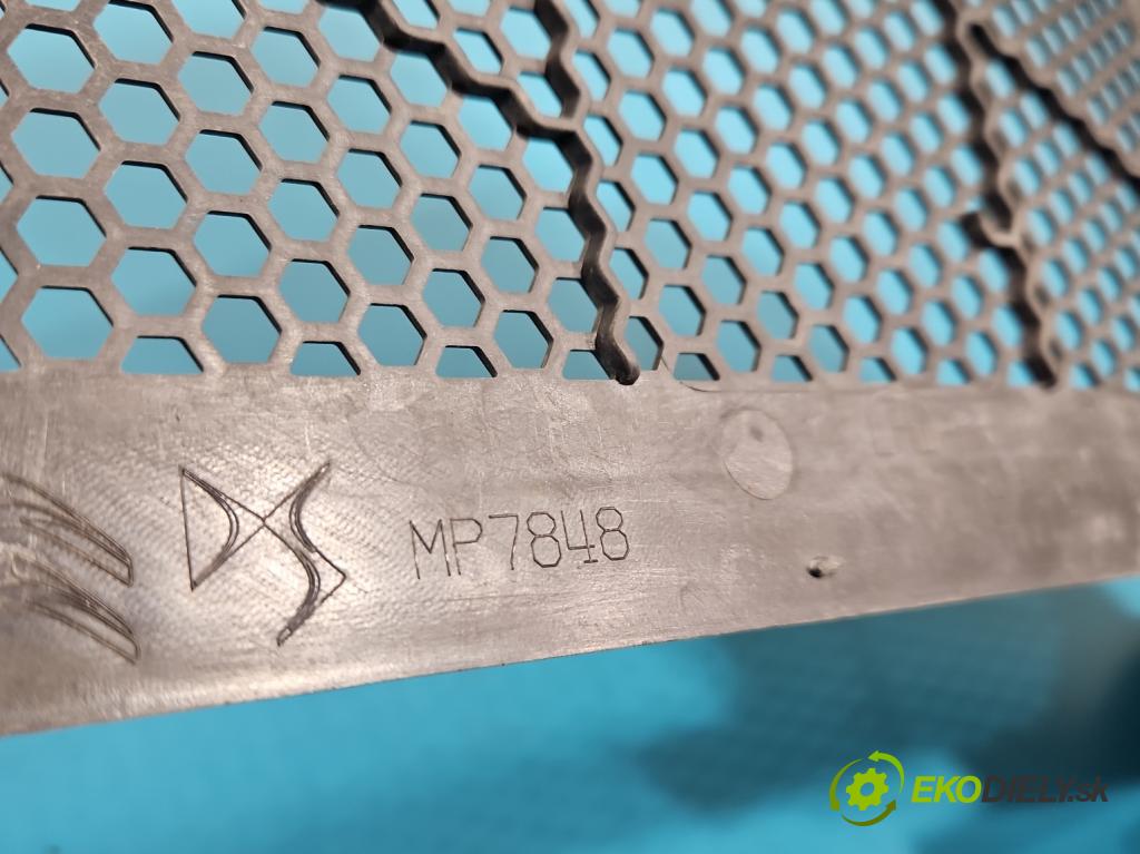 Peugeot 2008 II 2019- 1.2 12V 131 HP automatic 96 kW 1199 cm3 5- torpédo 9820794480 (Torpédo (plast pod čelným sklom))