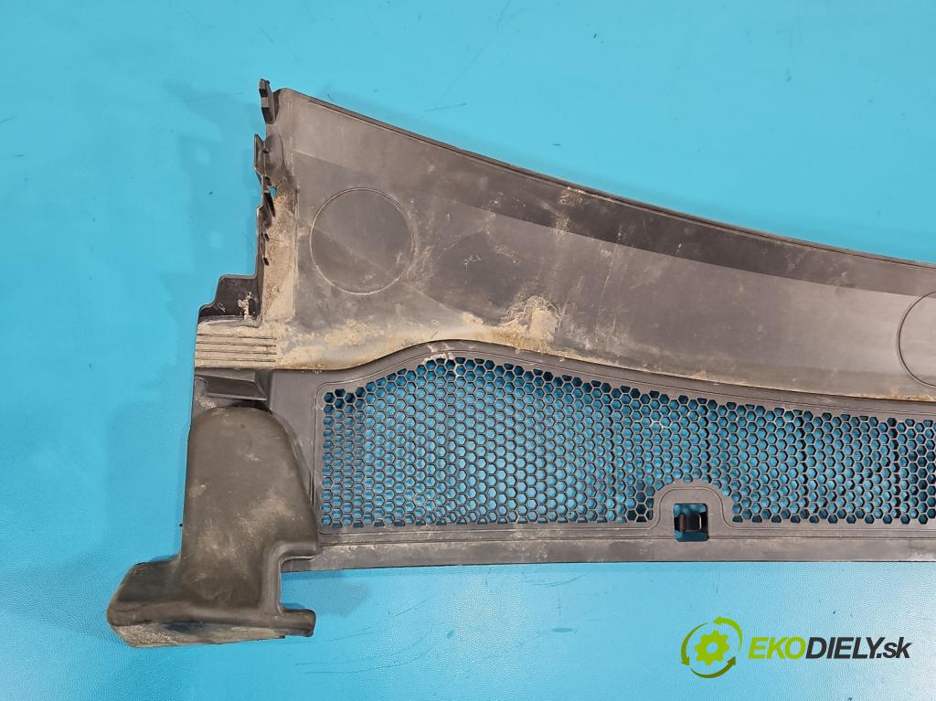 Peugeot 2008 II 2019- 1.2 12V 131 HP automatic 96 kW 1199 cm3 5- torpédo 9820794480 (Torpédo (plast pod čelným sklom))