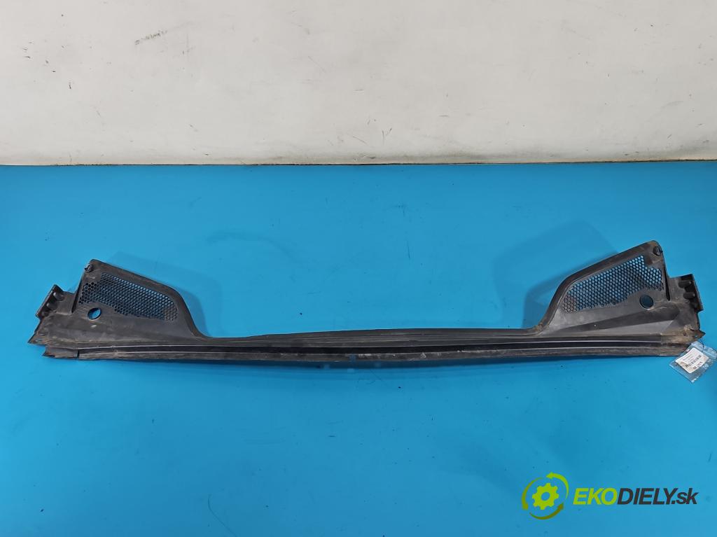 Citroen DS4 11-15 2.0 hdi 163 HP manual 120 kW 1997 cm3 5- torpédo 9687956480 (Torpédo (plast pod čelným sklom))