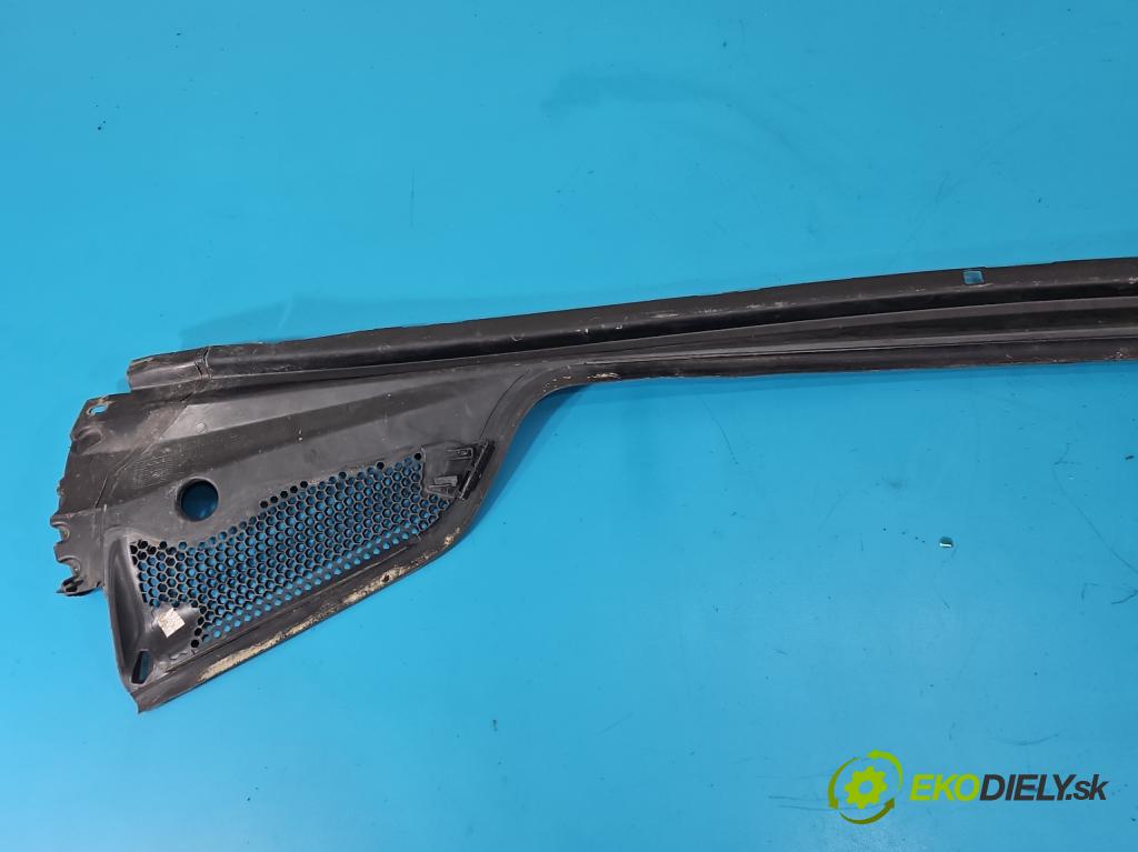 Citroen DS4 11-15 2.0 hdi 163 HP manual 120 kW 1997 cm3 5- torpédo 9687956480 (Torpédo (plast pod čelným sklom))