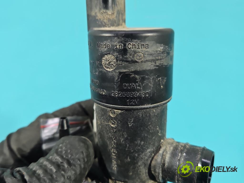 Peugeot 2008 II 2019- 1.2 12V 131 hp automatic 96 kW 1199 cm3 5- čerpadlo ostřikovačů 9825893480 (Motorek ostřikovačů)