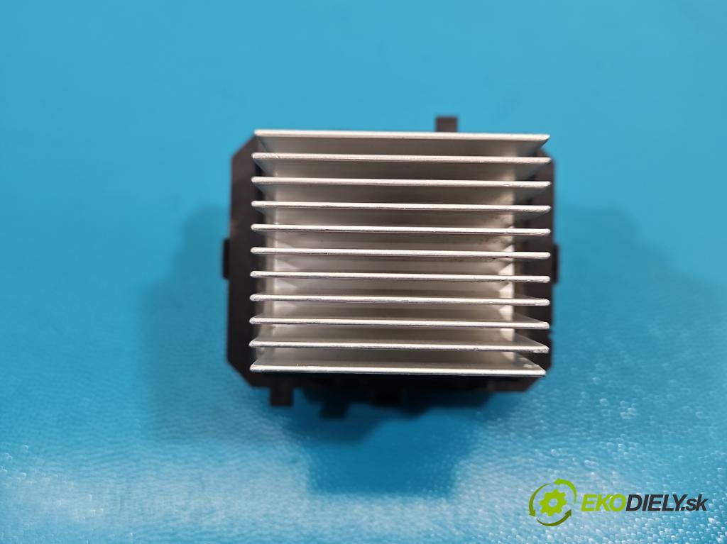 Citroen DS4 11-15 2.0 hdi 163 HP manual 120 kW 1997 cm3 5- rezistor T1017845R-B