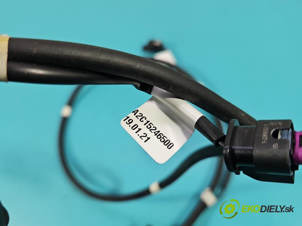 Peugeot 2008 II 2019- 1.2 12V 131 hp automatic 96 kW 1199 cm3 5- ostřikovač 9838171280