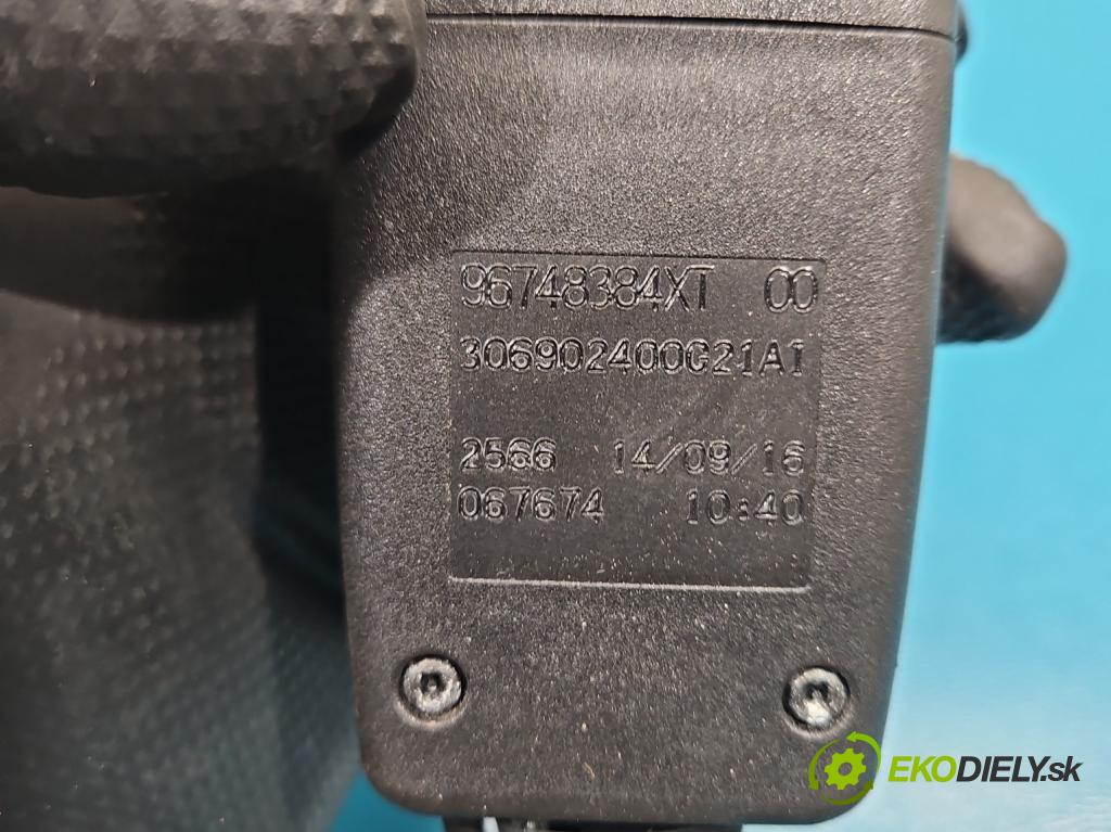 Citroen DS4 11-15 2.0 hdi 163 HP manual 120 kW 1997 cm3 5- pas bezpečnosť: predné pravý 96748384XT