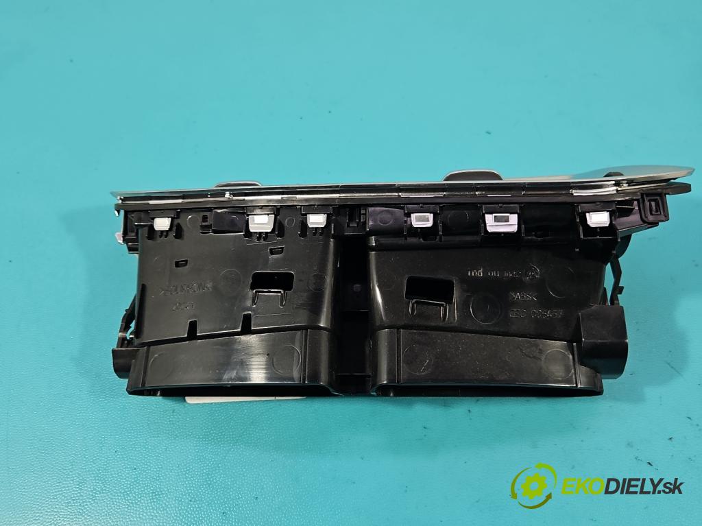 Citroen DS4 11-15 2.0 hdi 163 HP manual 120 kW 1997 cm3 5- Mřížka: kúrenia stredová 9676609977 (Mriežka kúrenia (fukár))