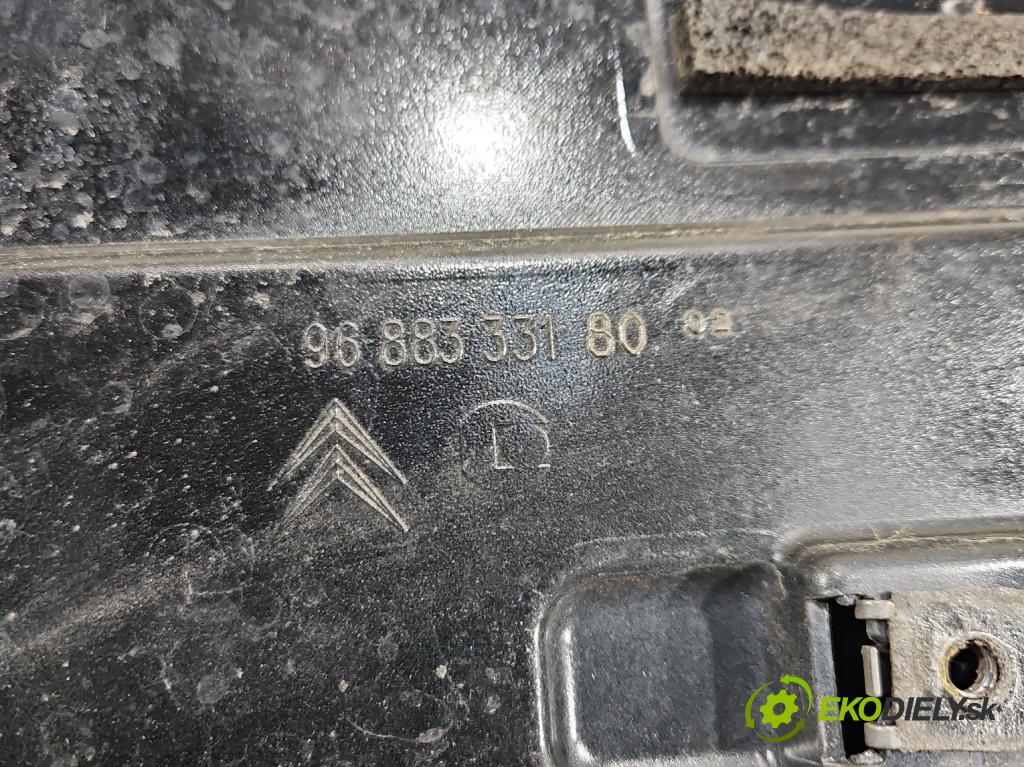 Citroen DS4 11-15 2.0 hdi 163 hp manual 120 kW 1997 cm3 5- spoiler 9688333180 (Spoiler)