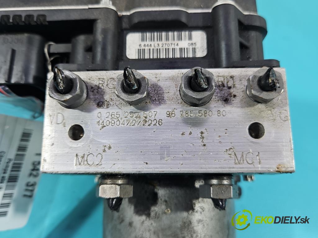 Citroen DS4 11-15 2.0 hdi 163 HP manual 120 kW 1997 cm3 5- čerpadlo abs 0265252507 (Pumpa ABS)