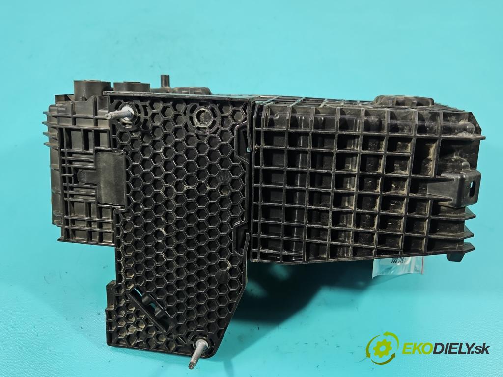 Peugeot 2008 II 2019- 1.2 12V 131 HP automatic 96 kW 1199 cm3 5- obal akumulatora 9823533180