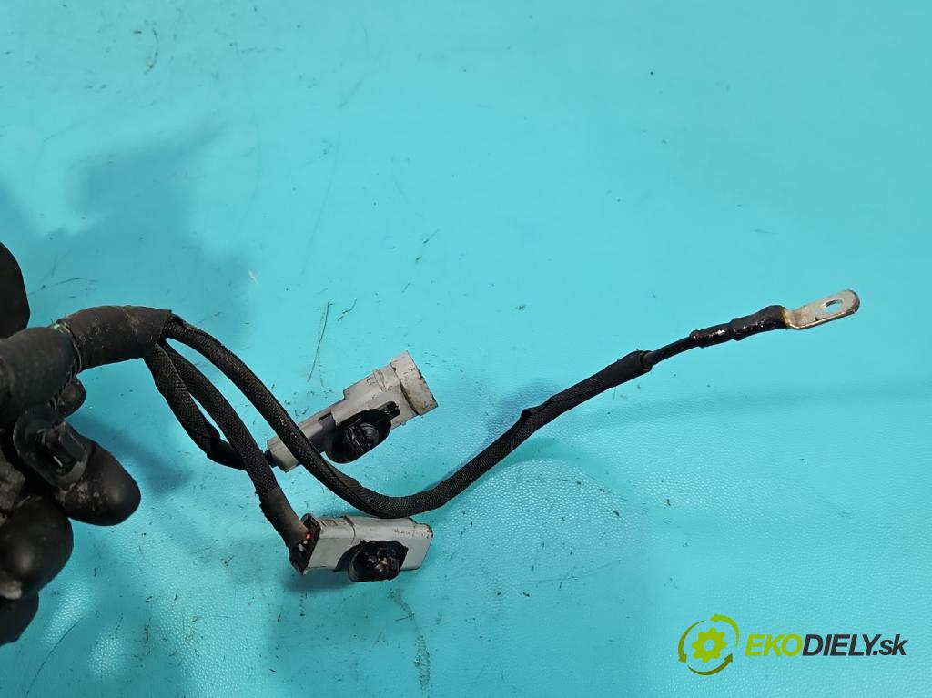 Peugeot 2008 II 2019- 1.2 12V 131 HP automatic 96 kW 1199 cm3 5- Ozubené kolo: volant 9835259680