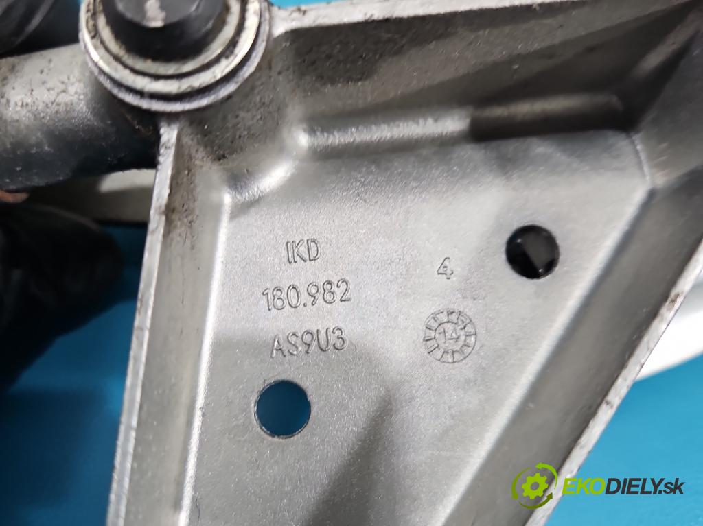 Citroen DS4 11-15 2.0 hdi 163 HP manual 120 kW 1997 cm3 5- mechanizmus stieračov