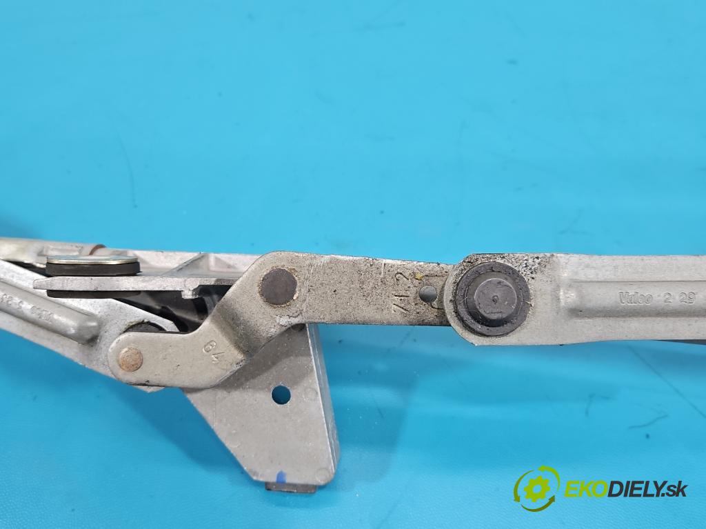 Citroen DS4 11-15 2.0 hdi 163 HP manual 120 kW 1997 cm3 5- mechanizmus stieračov