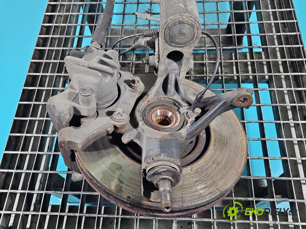 Citroen DS4 11-15 2.0 hdi 163 HP manual 120 kW 1997 cm3 5- náboj pravé (Náboj kolesa)