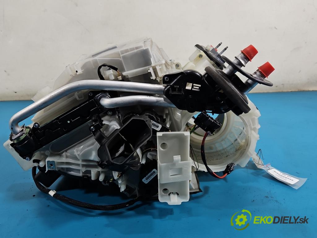 Citroen DS4 11-15 2.0 hdi 163 hp manual 120 kW 1997 cm3 5- radiátor 9688826380 (Radiátor topení)