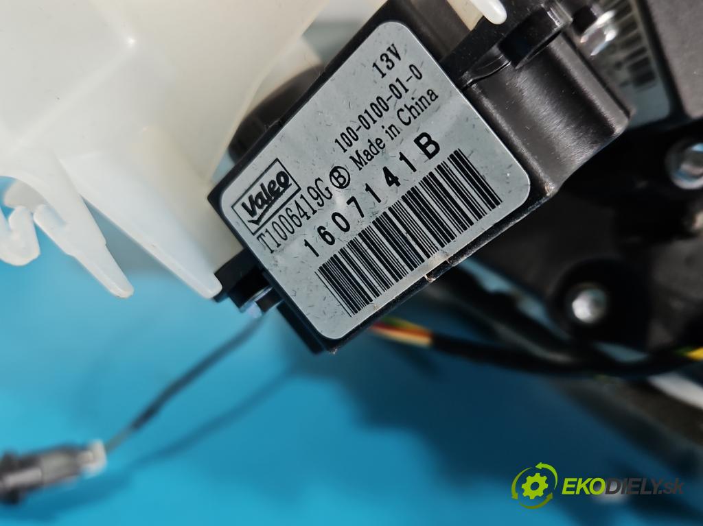 Citroen DS4 11-15 2.0 hdi 163 hp manual 120 kW 1997 cm3 5- radiátor 9688826380 (Radiátor topení)