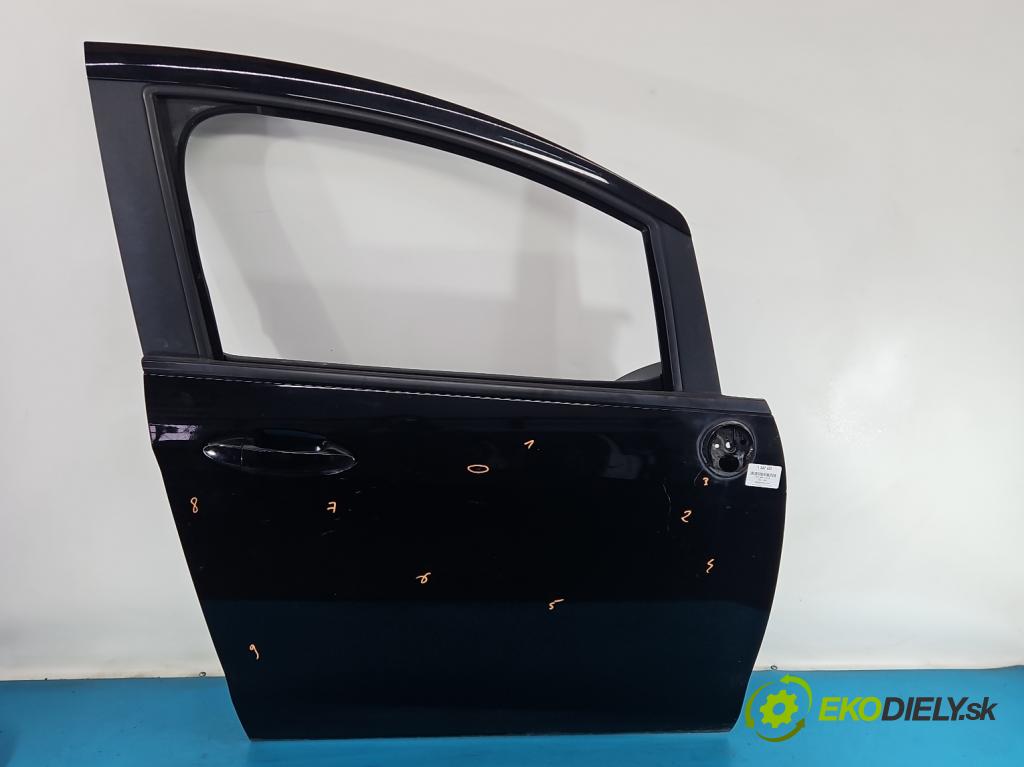 Ford B-Max  1.0 T 101 hp manual 74 kW 998 cm3 5- dveře přední pravé  (Klika dveří ostatní)