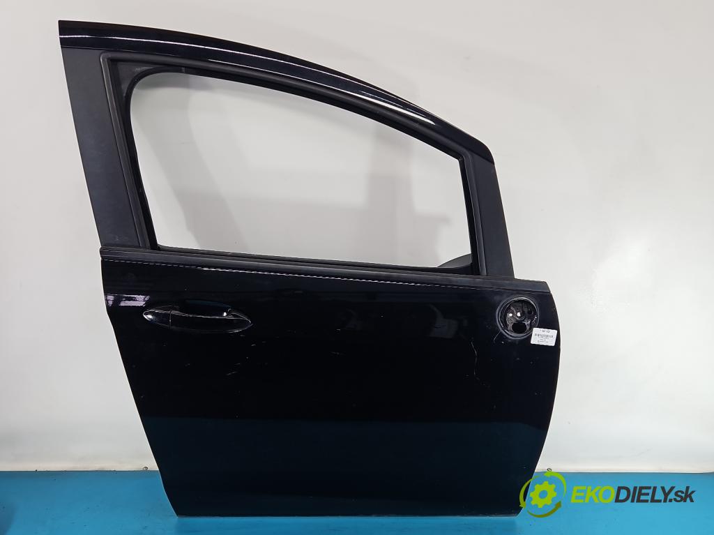 Ford B-Max  1.0 T 101 hp manual 74 kW 998 cm3 5- dveře přední pravé  (Klika dveří ostatní)