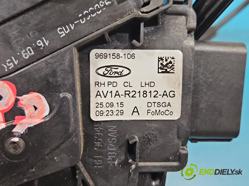 Ford B-Max 1.0 T 101 HP manual 74 kW 998 cm3 5- zámok predné pravý AV1A-R21812-AG
