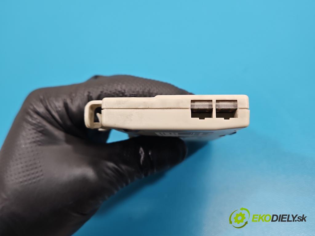 Bmw X6 E71 2007–2014 3.0d 306KM automatic 225 kW 2993 cm3 5- Antena 913015703