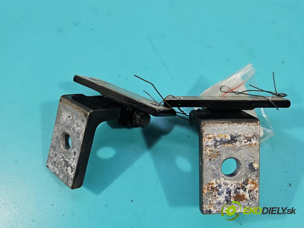 Bmw X6 E71 2007–2014 3.0d 306KM automatic 225 kW 2993 cm3 5- Závěs: dveře přední levý