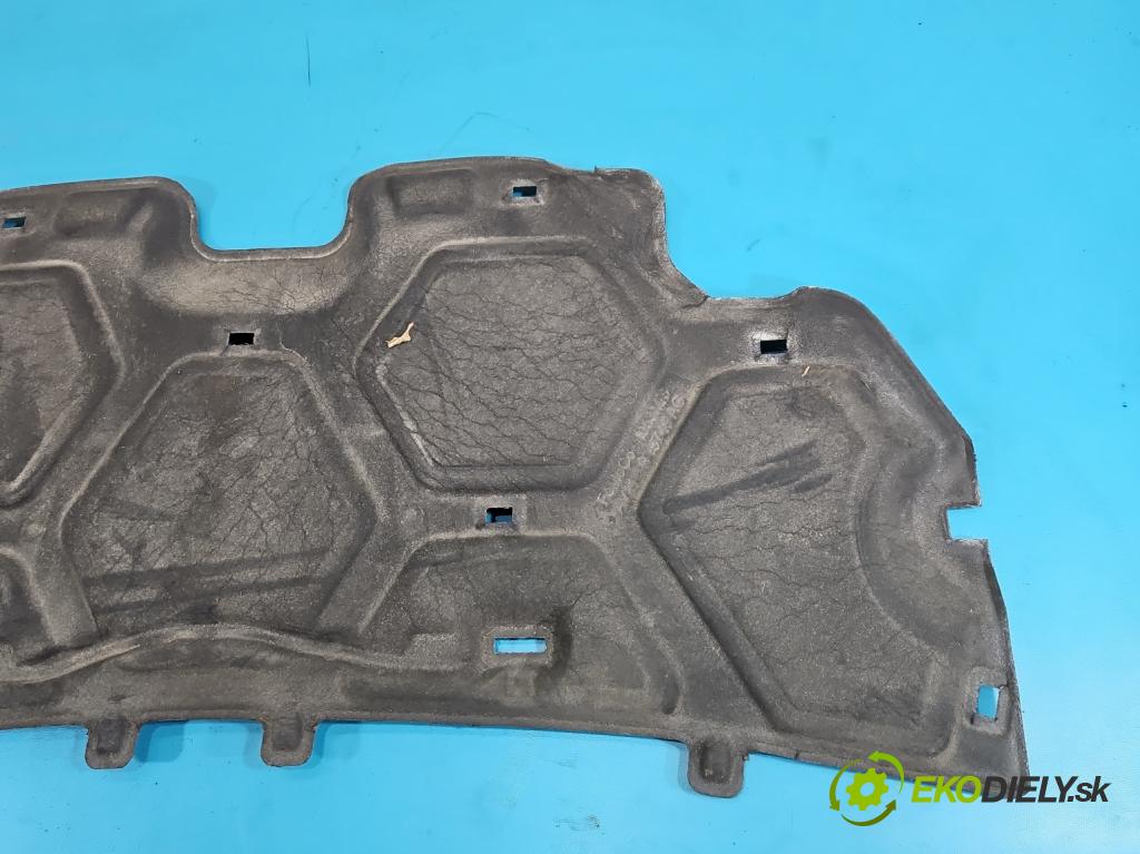 Ford B-Max 1.0 T 101 HP manual 74 kW 998 cm3 5- Zvuková izolácia kapoty