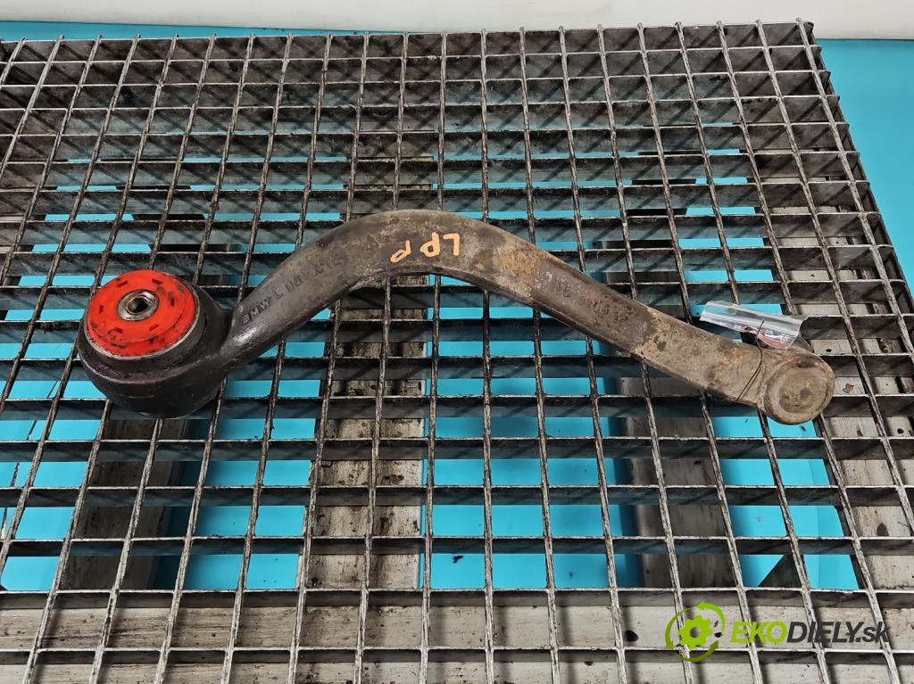 Bmw X6 E71 2007–2014 3.0d 306KM automatic 225 kW 2993 cm3 5- predné ľavý  (Kľučka dverí ostatné)