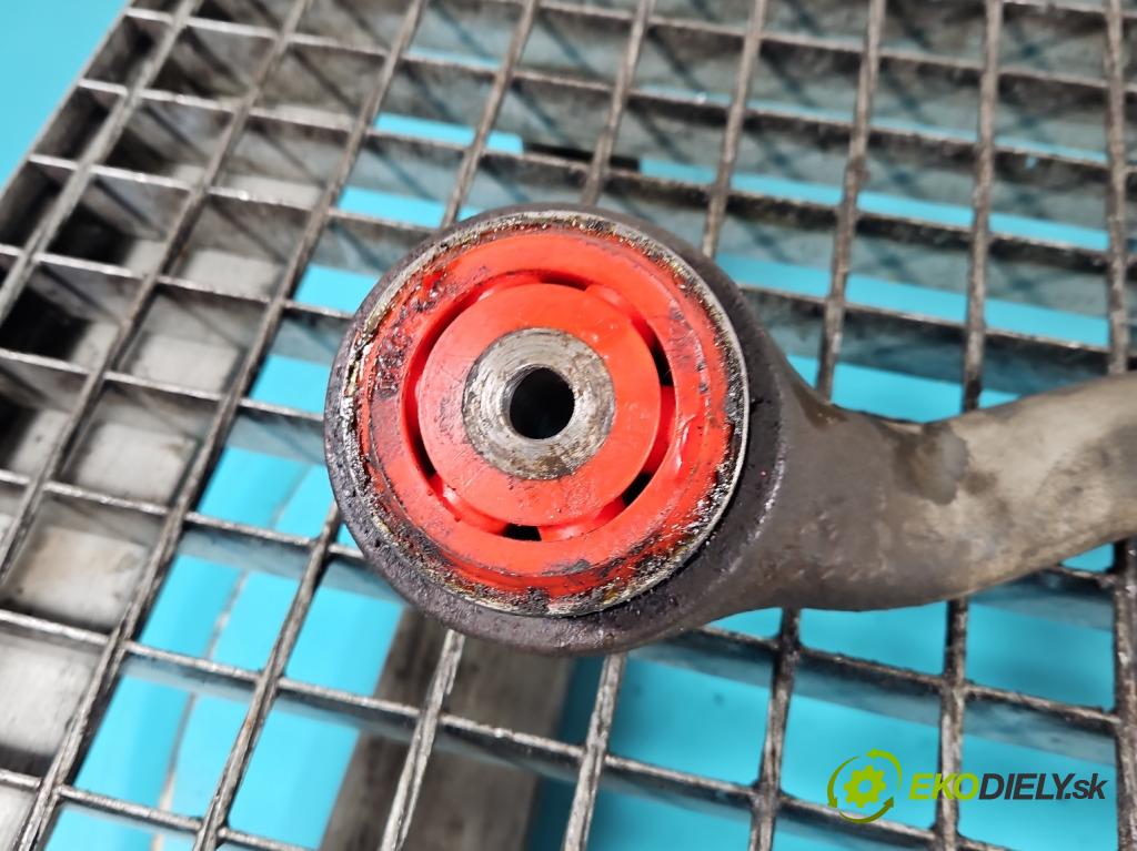 Bmw X6 E71 2007–2014 3.0d 306KM automatic 225 kW 2993 cm3 5- přední pravý  (Klika dveří ostatní)