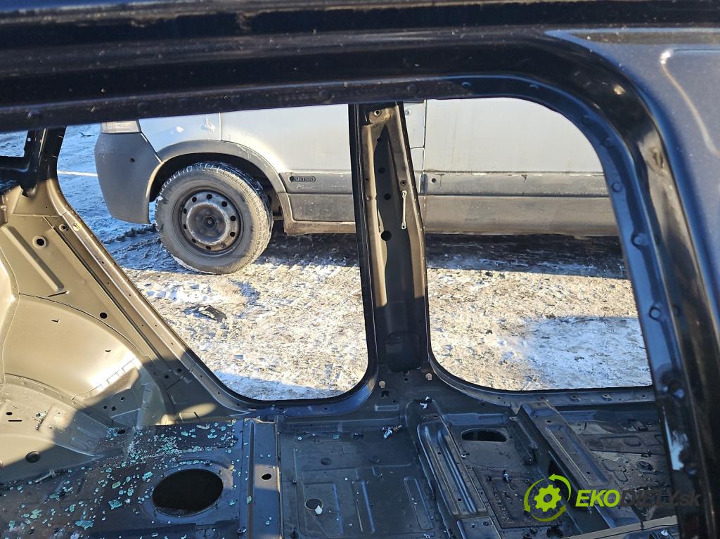 Bmw X6 E71 2007–2014 3.0d 306KM automatic 225 kW 2993 cm3 5- práh levý  (Karoserie ostatní)