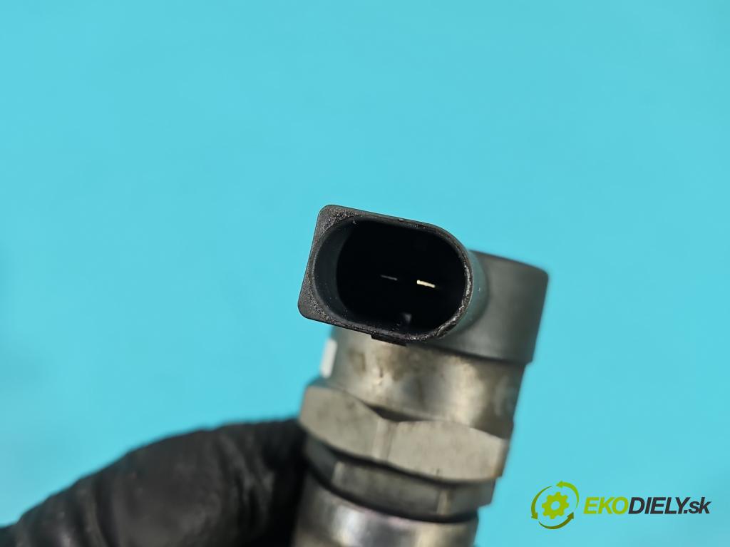 Skoda Octavia III 2013- 2.0 tdi 150 HP manual 110 kW 1968 cm3 5- lišta vstrekovacia 04L089B (Vstrekovacia lišta)