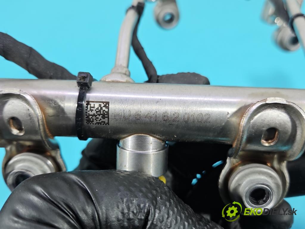 Opel Astra V  2015-2022 1.4 T 125 HP manual 92 kW 1399 cm3 5- lišta vstrekovacia HU541620102 (Vstrekovacia lišta)