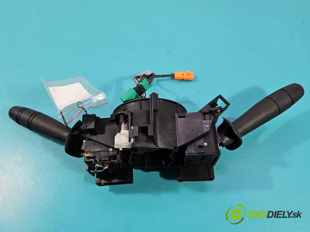 Renault Trafic II 2001-2014 2.0 dci 114 HP manual 84 kW 1995 cm3 5- prepínač komplex: 8200878343 (Prepínacie páčky pod volantom)