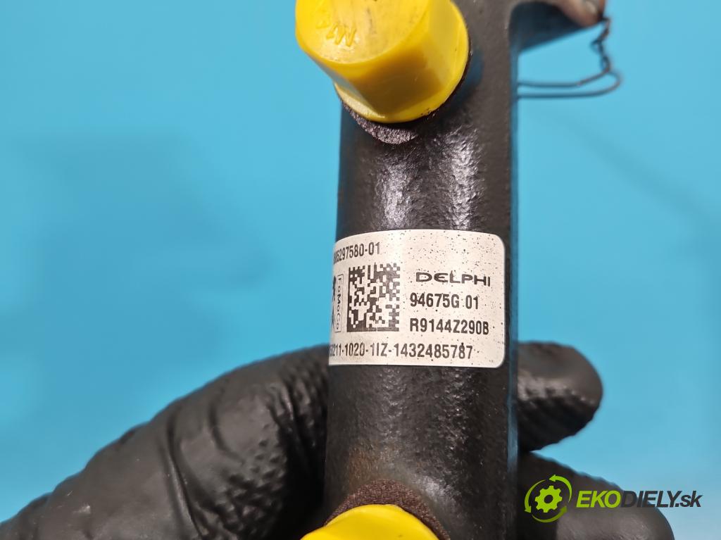 Citroen C4 Cactus 2014-2020 1.6 hdi 92 HP automatic 68 kW 1560 cm3 5- lišta vstrekovacia 9685297580 (Vstrekovacia lišta)