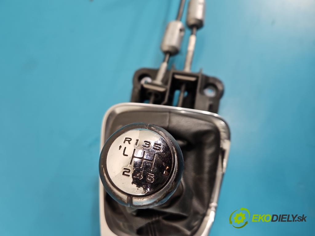 Peugeot 5008 I 2009-2017 1.6 hdi 111KM manual 82 kW 1560 cm3 5- Páka: Změny: stupeň,rýchlosť 9686375677 (Rýchlostná páka (kulisa))