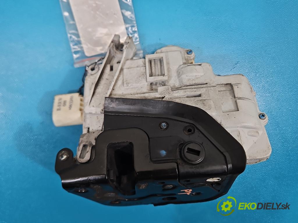 Audi A3 8P 2003-2012 2.0 tdi 140 HP manual 103 kW 1999 cm3 5- zámok zadné pravý 4F0839016