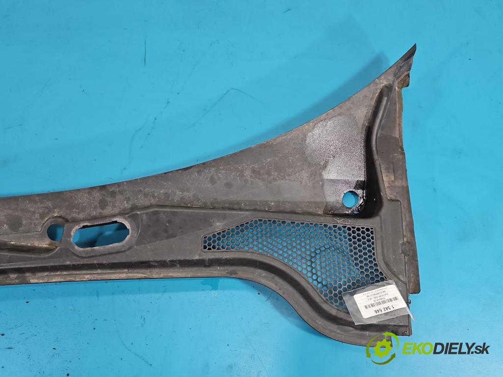 Audi A3 8P 2003-2012 2.0 tdi 140 HP manual 103 kW 1999 cm3 5- torpédo 8P1819415C (Torpédo (plast pod čelným sklom))