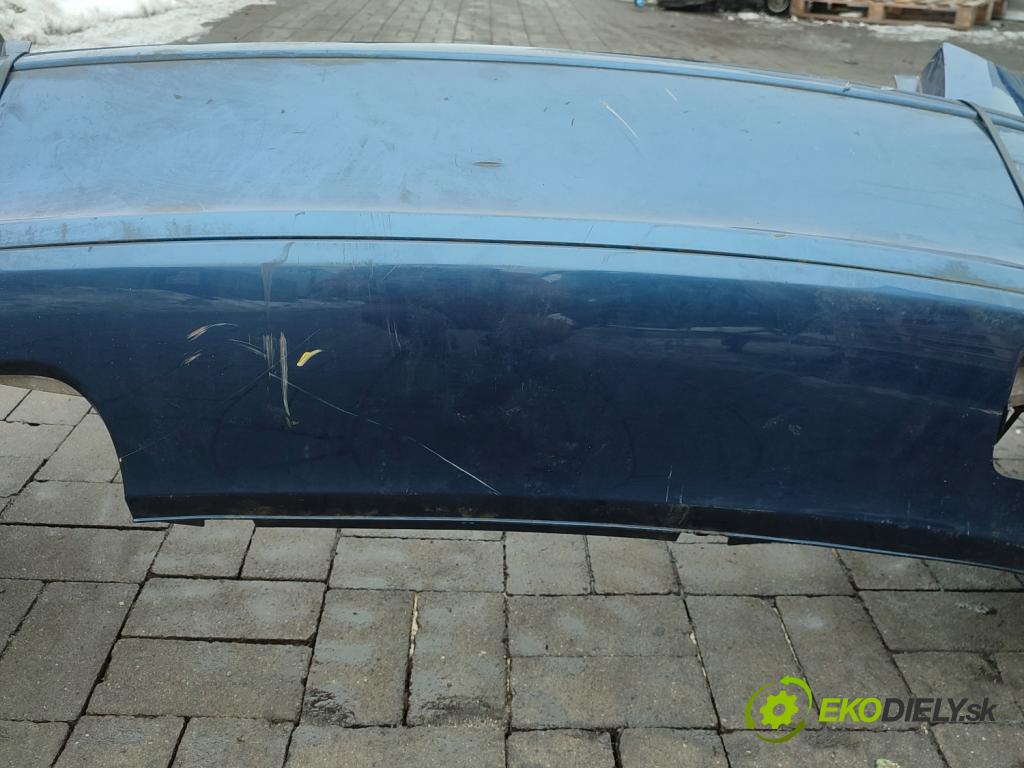 Audi A3 8P 2003-2012 2.0 tdi 140 hp manual 103 kW 1999 cm3 5- nárazník zadní  (Klika dveří ostatní)