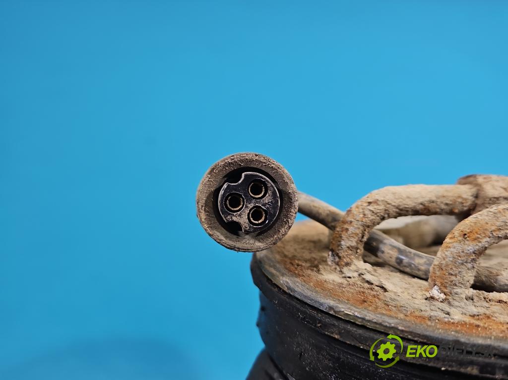 Land rover Discovery I 1989-1998 2.5 TD 113 HP manual 83 kW 2497 cm3 3- čerpadlo palivo