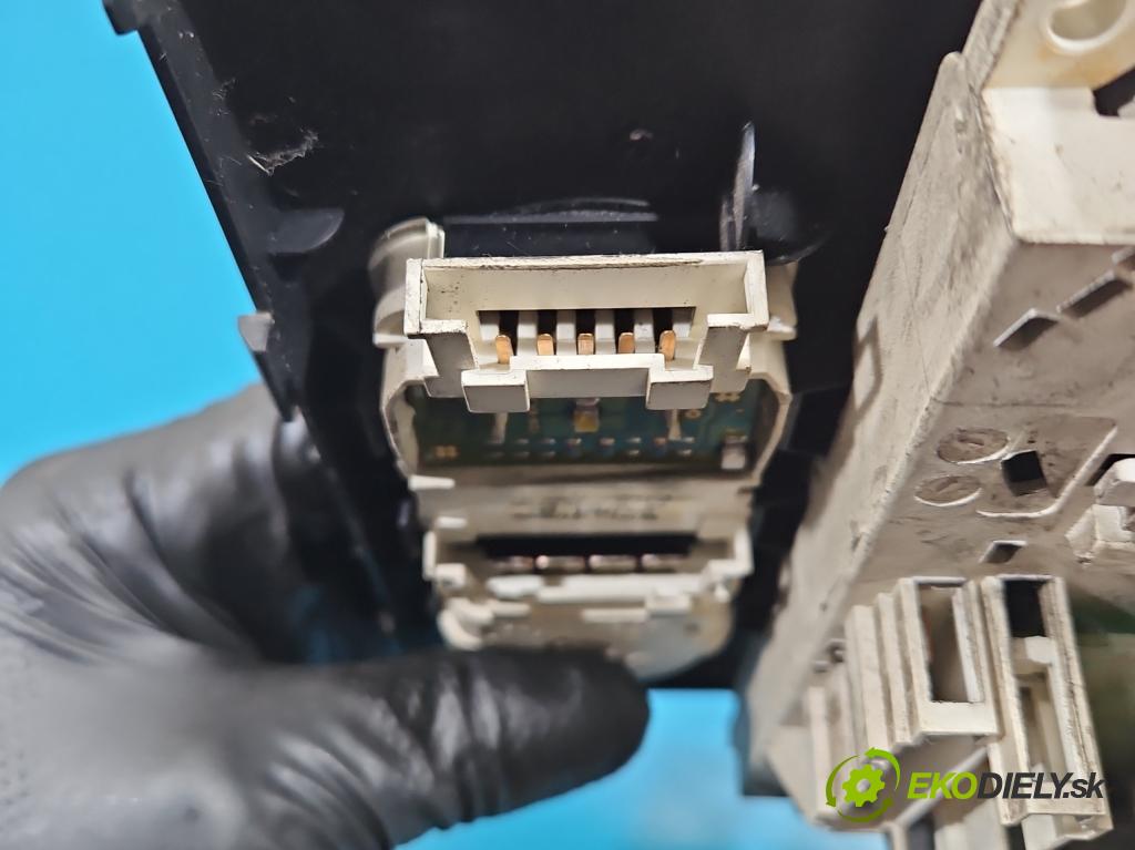 Vw Transporter T4 1990-2003 2.5 tdi 88 hp manual 65 kW 2461 cm3 5- palubní deska panel topení 7D1819045L