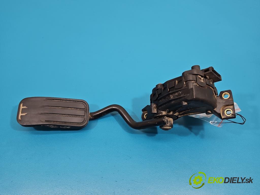 Vw Transporter T4 1990-2003 2.5 tdi 88 HP manual 65 kW 2461 cm3 5- pedal plyn potenciometr: 7D1721603B