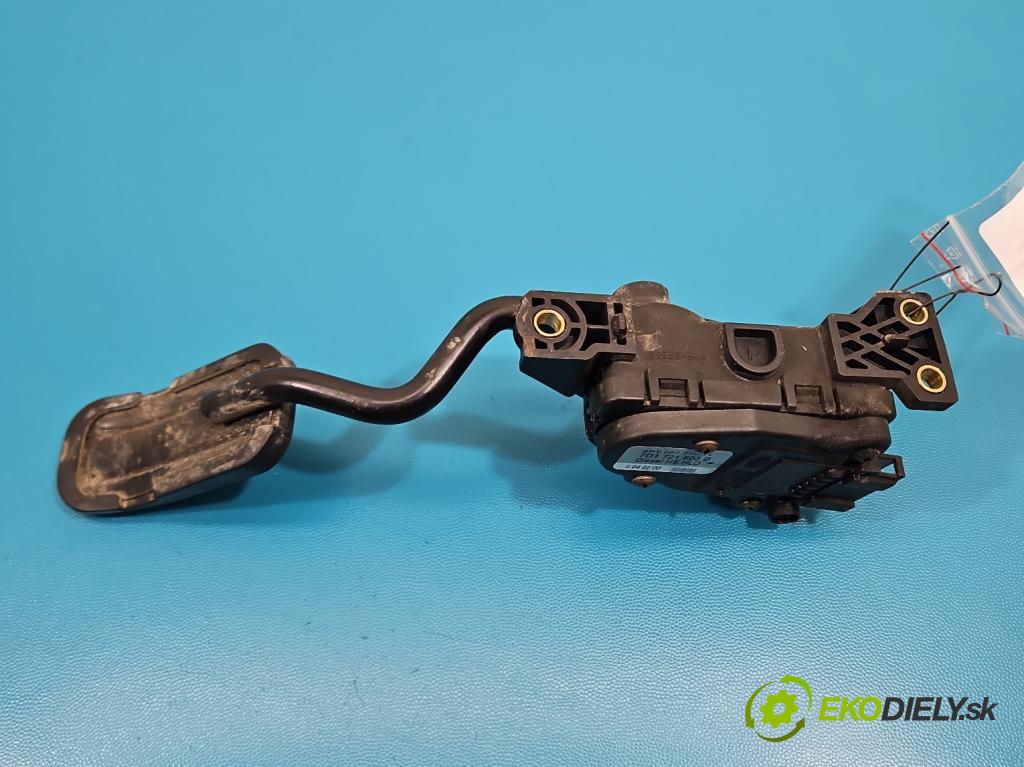 Vw Transporter T4 1990-2003 2.5 tdi 88 HP manual 65 kW 2461 cm3 5- pedal plyn potenciometr: 7D1721603B