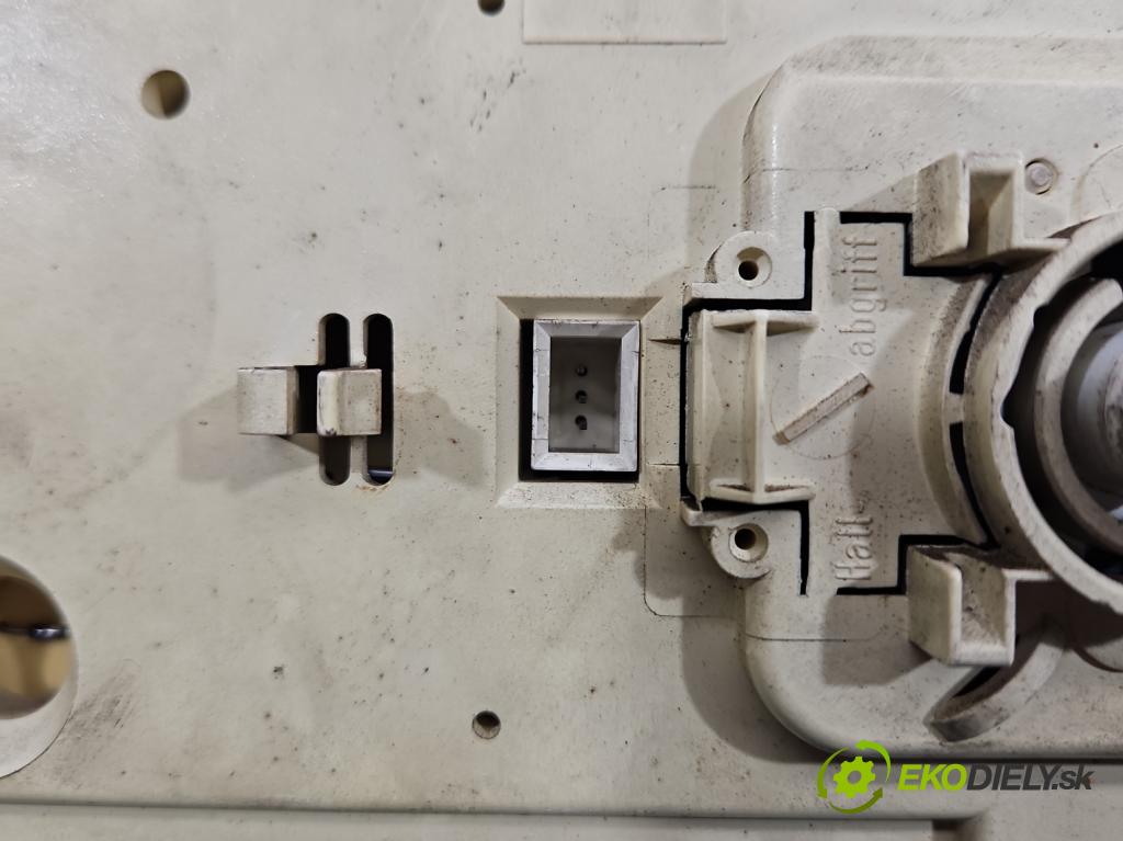 Vw Transporter T4 1990-2003 2.4d 77 HP manual 57 kW 2370 cm3 5- prístrojovka/ budíky 701919033BC (Prístrojová doska)