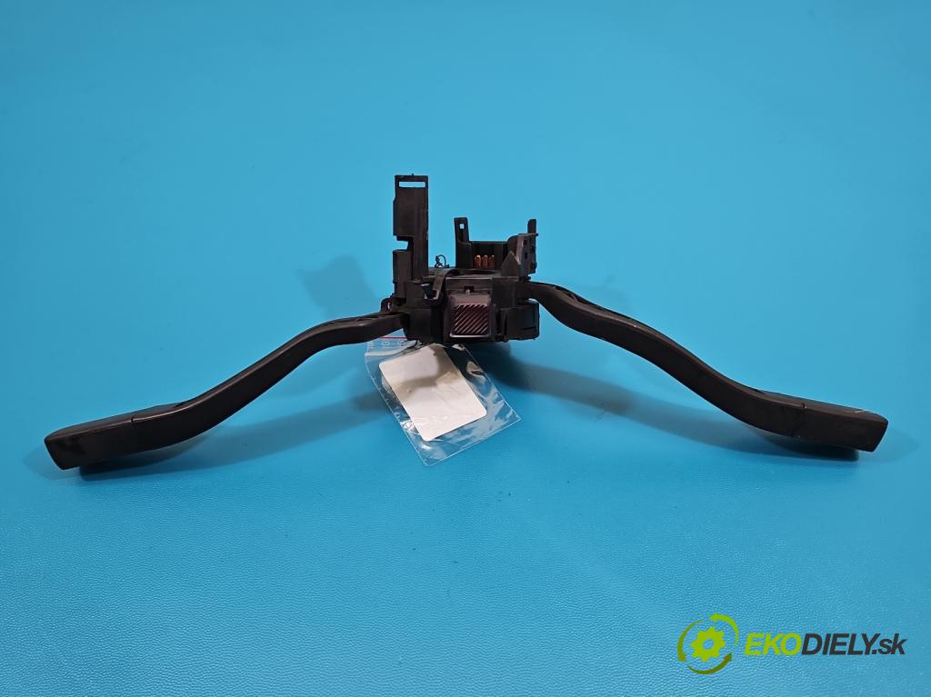 Vw Transporter T4 1990-2003 2.4d 77 HP manual 57 kW 2370 cm3 5- prepínač komplex:  (Prepínacie páčky pod volantom)