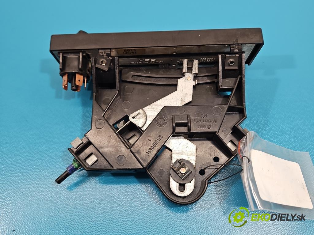 Vw Transporter T4 1990-2003 2.4d 77 HP manual 57 kW 2370 cm3 5- panel kúrenia 992396201