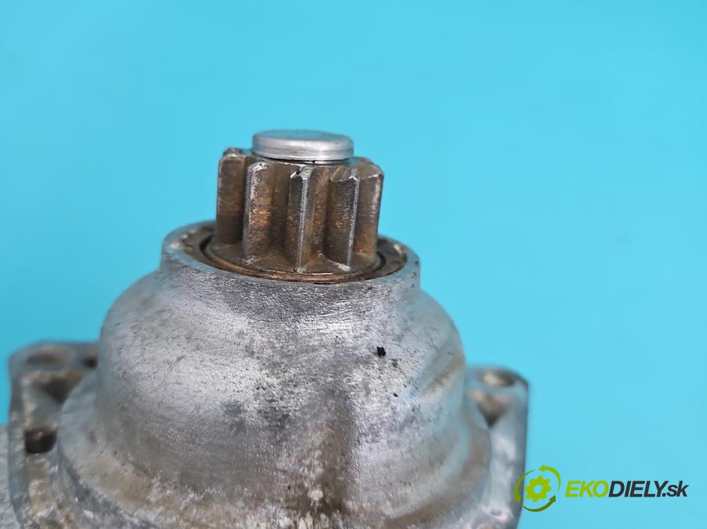 Vw Transporter T4 1990-2003 2.4d 77 HP manual 57 kW 2370 cm3 5- štartér (Štartér)